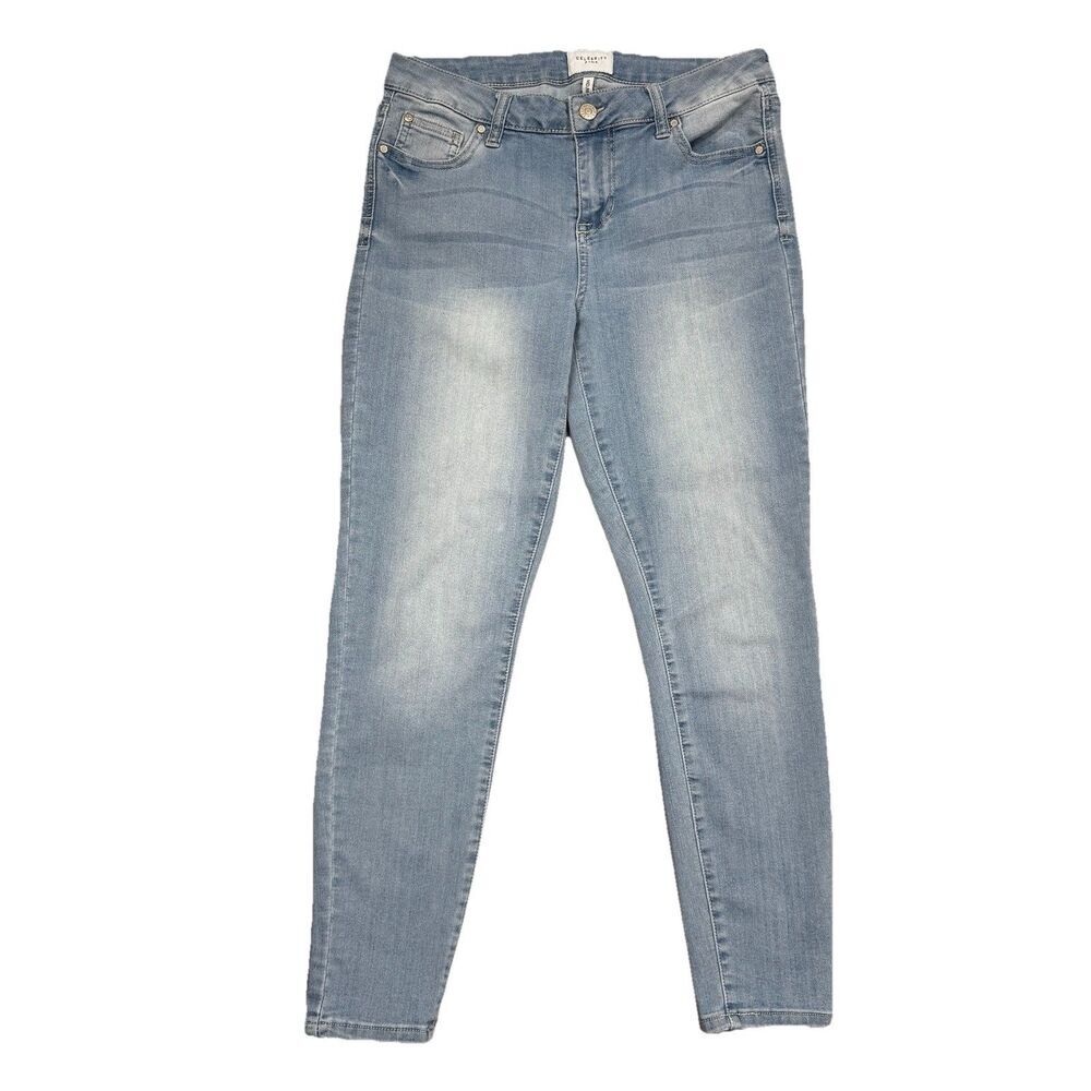 Celebrity Pink Jeans Juniors 7 Mid Rise Ankle Skinny Blue Measures 28 x 25.5